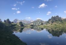 randonnée dans les pyrénées réserve naturelle du néouvielle